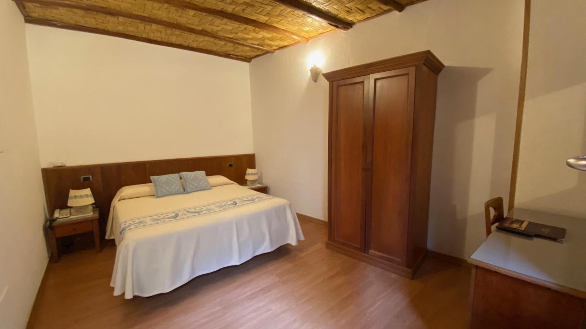 Hotel Villa Canu Càbras Kültér fotó